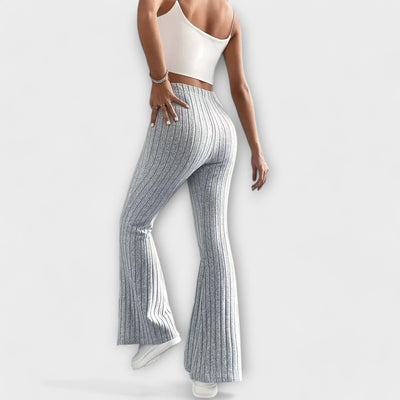 Jennifer – Pantalón acampanado elegante