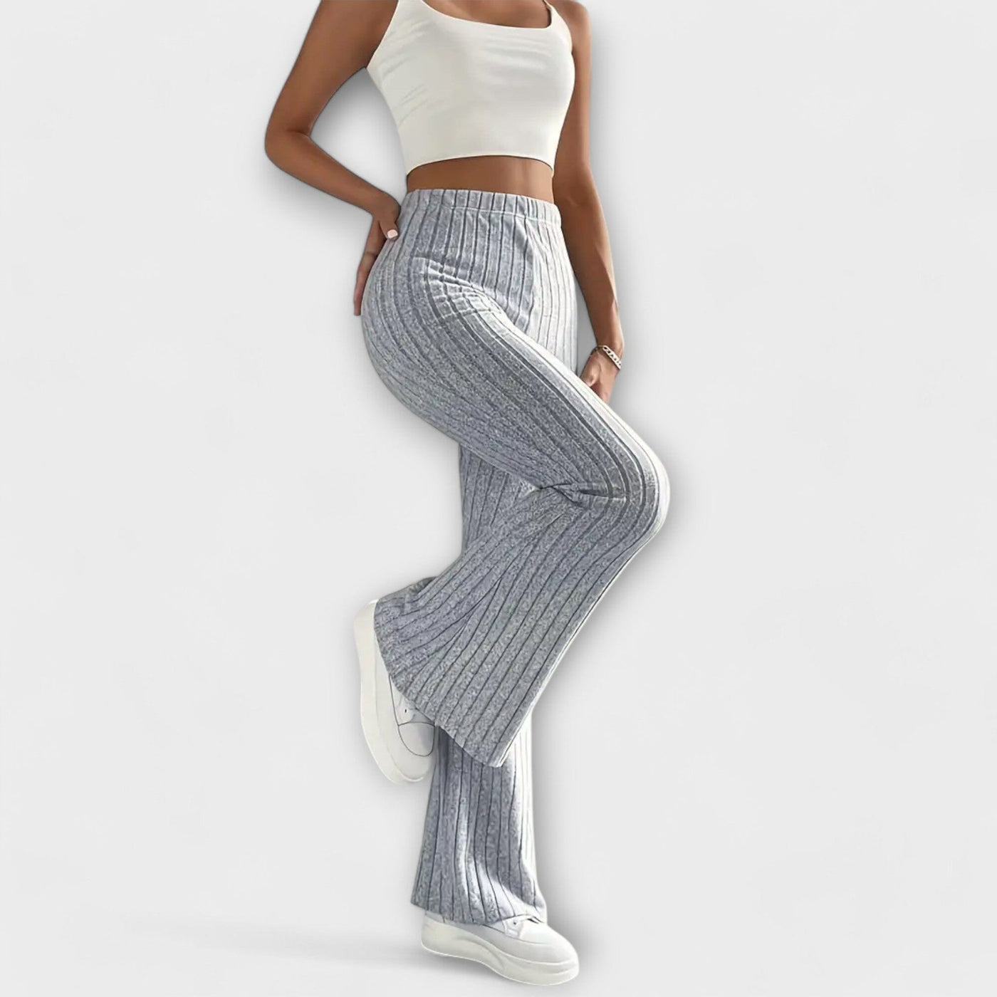 Jennifer – Pantalón acampanado elegante