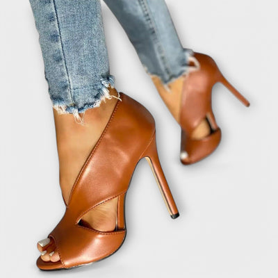 Sandalias ortopédicas de moda con tacón elegante